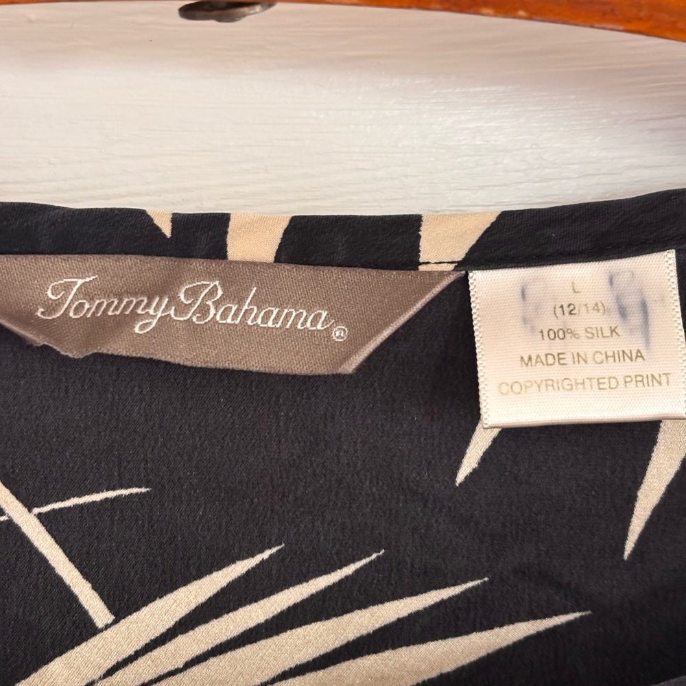Tommy Bahama Black and Cream Tropical silk Dress - Picture 3 of 6